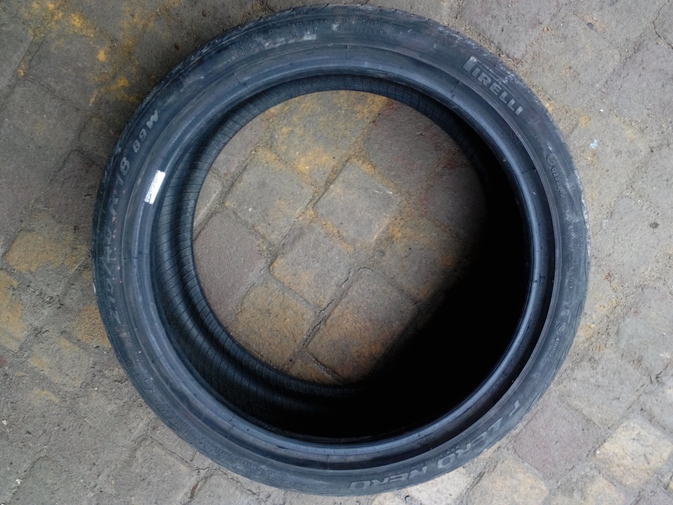 Забрав пару трійку 215\40\18 Pirelli p zero nero! 5