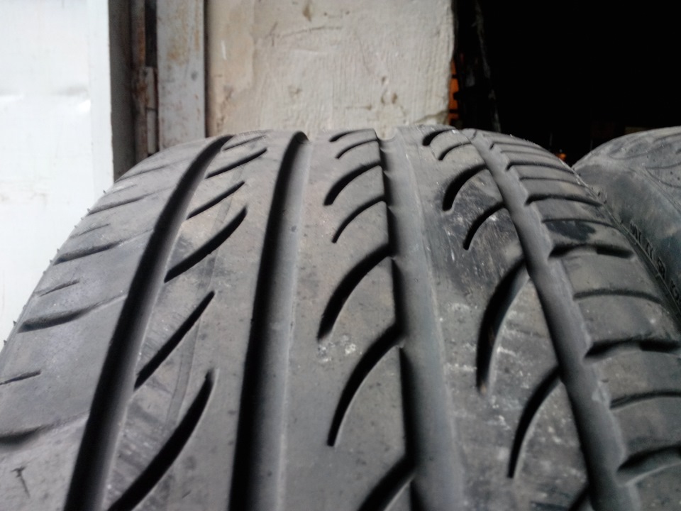 Забрав пару трійку 215\40\18 Pirelli p zero nero! 2