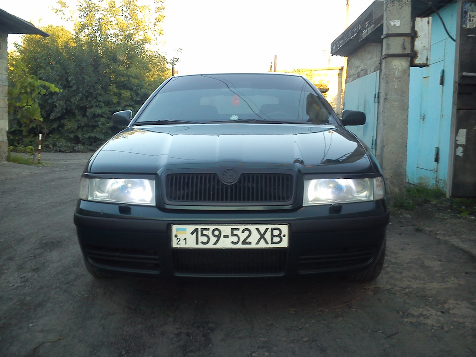 Біле світло в габарити 3