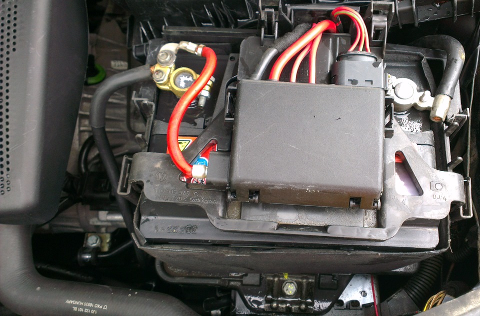Заміна акуму ( Centa Plus 62A ) прийшлось ))) 1