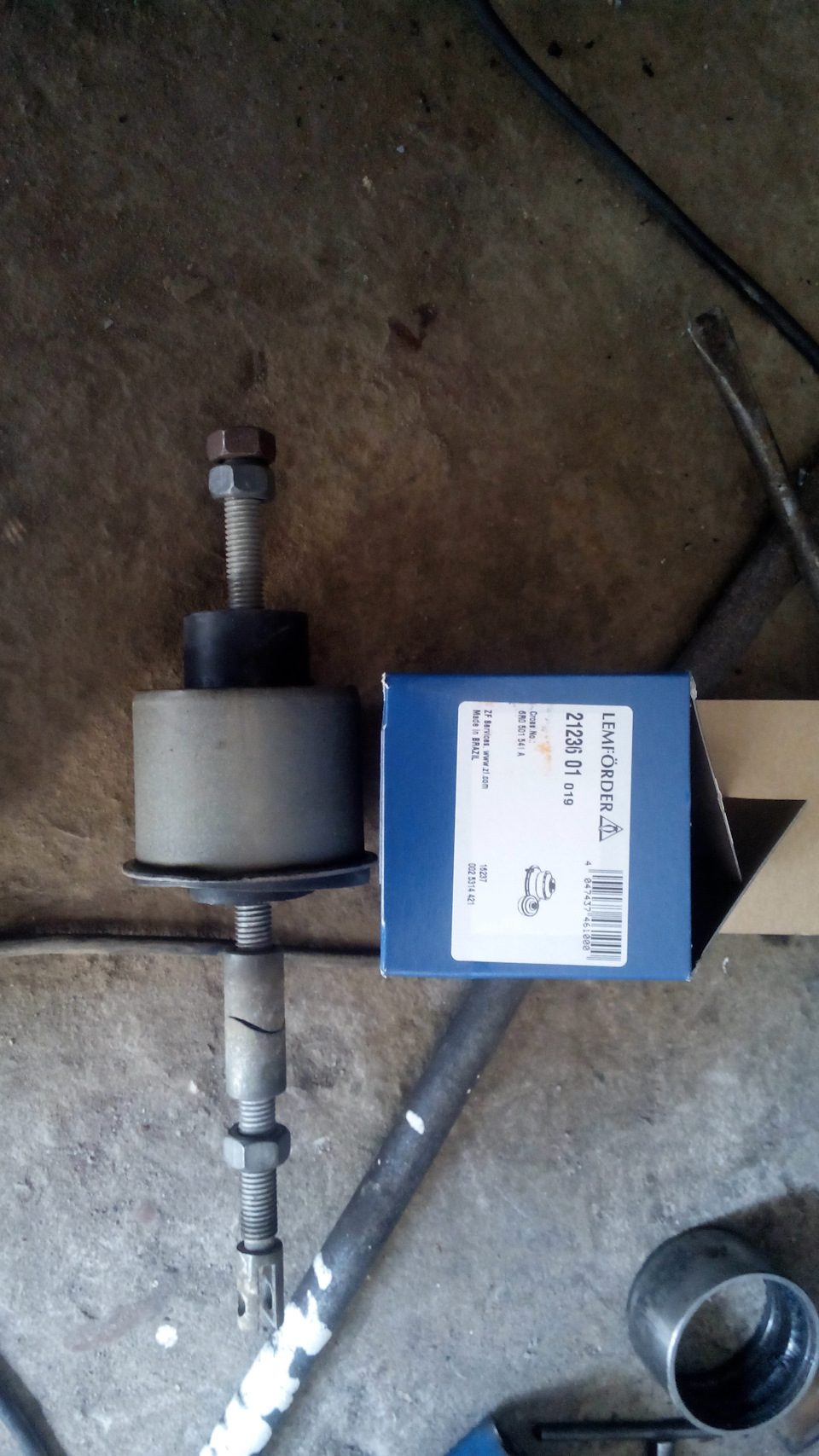 Стук при проїзді рейок 3