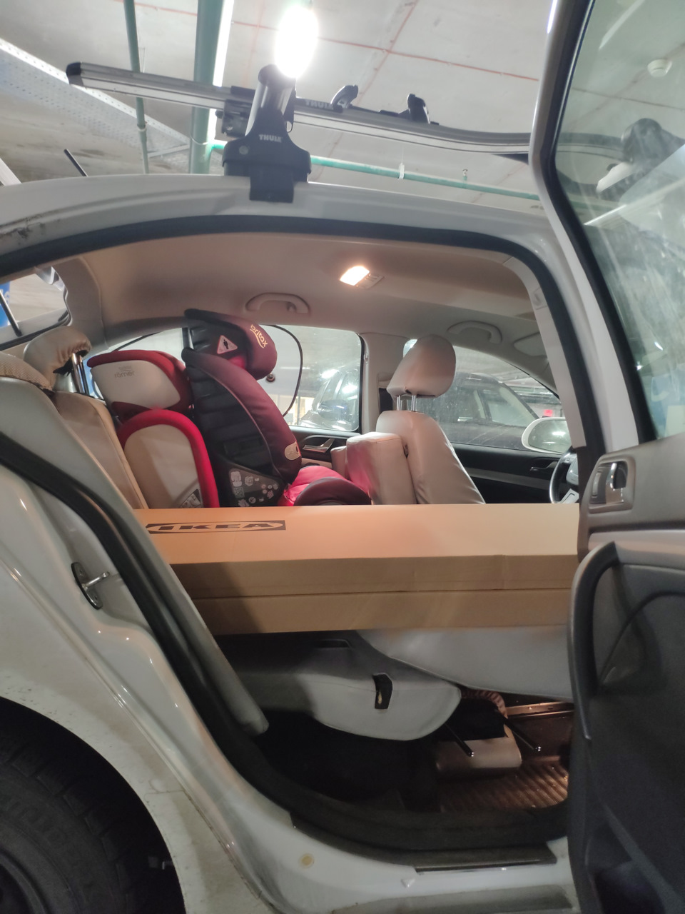 Octavia A5 vs PAX (IKEA) 4