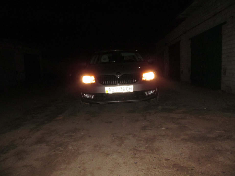 Лампи Koito 4