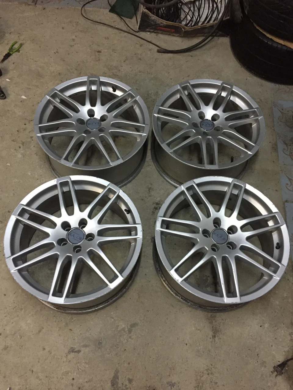 Продам R18 та R16