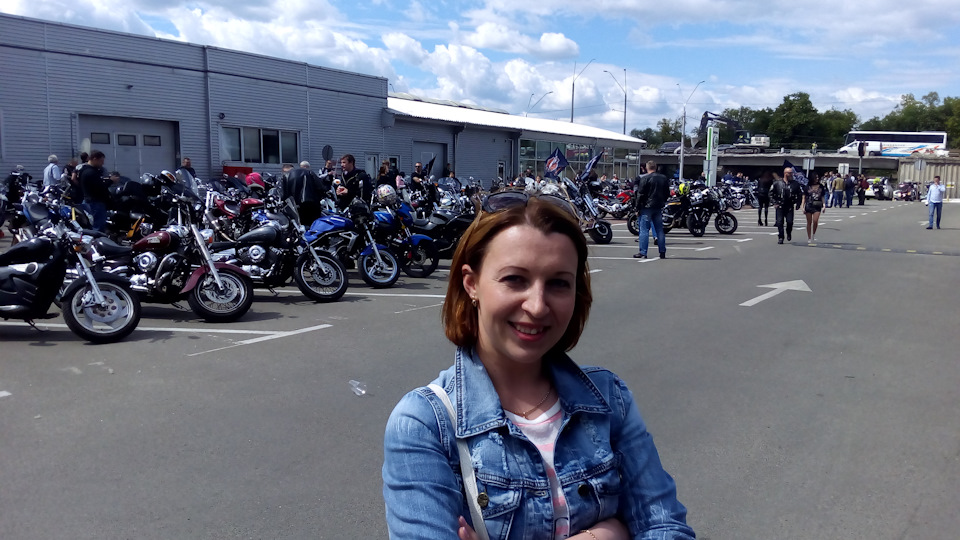 Harley-Davidson зліт і пробіг у колоні байкерів на Skoda ;) 2