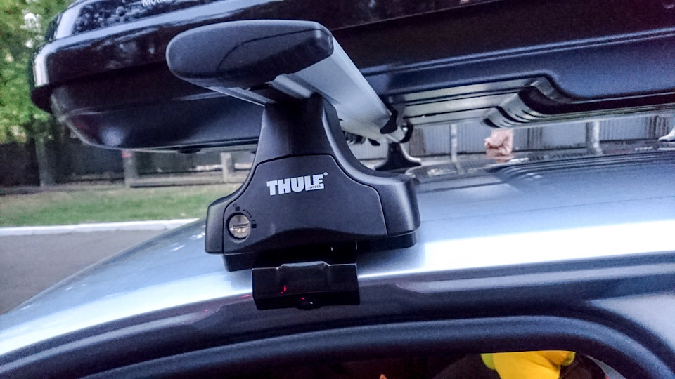 Багажник на дах Thule Wingbar та порівняння з оригіналом LAS610001B 2