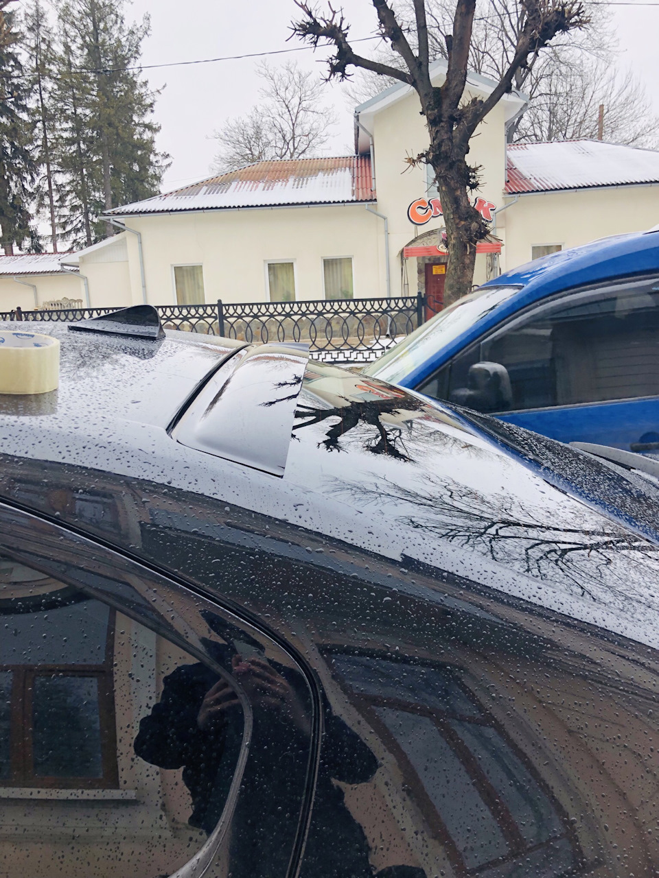 Спойлер на скло 4