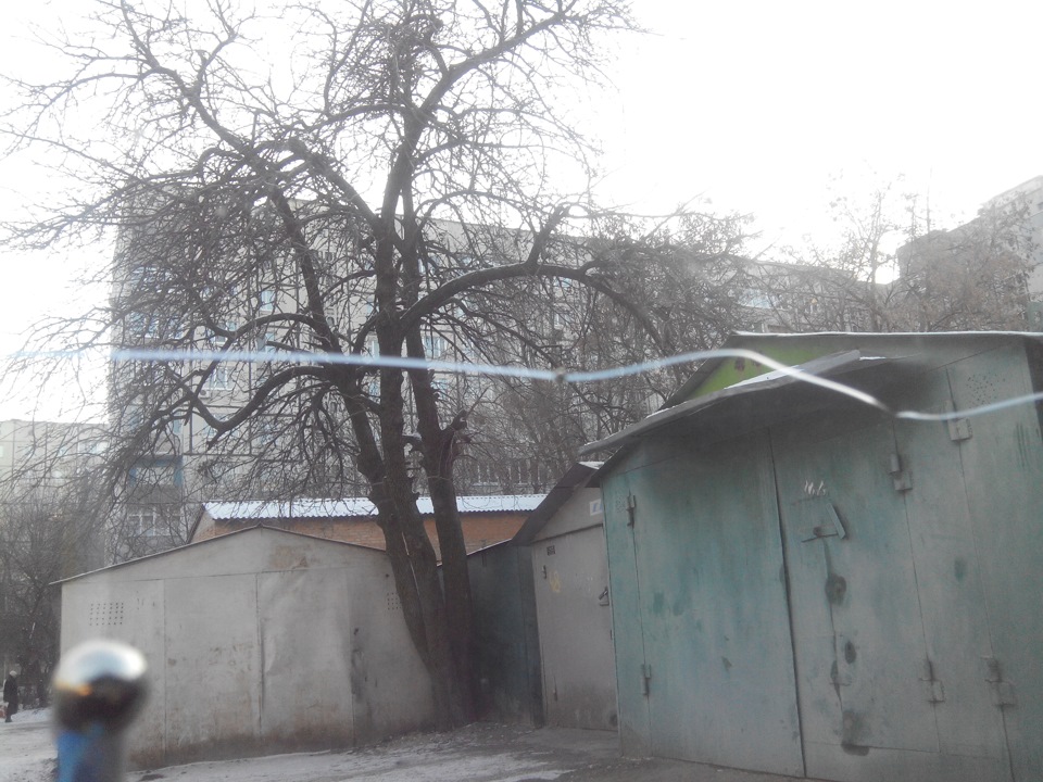 Лобове скло ... тріщина пішла далі ... 2