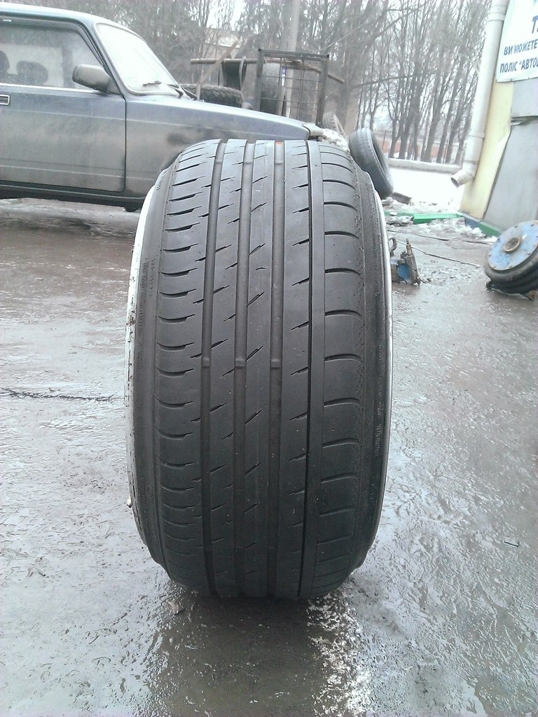 Обули заднее колесо 11J 1