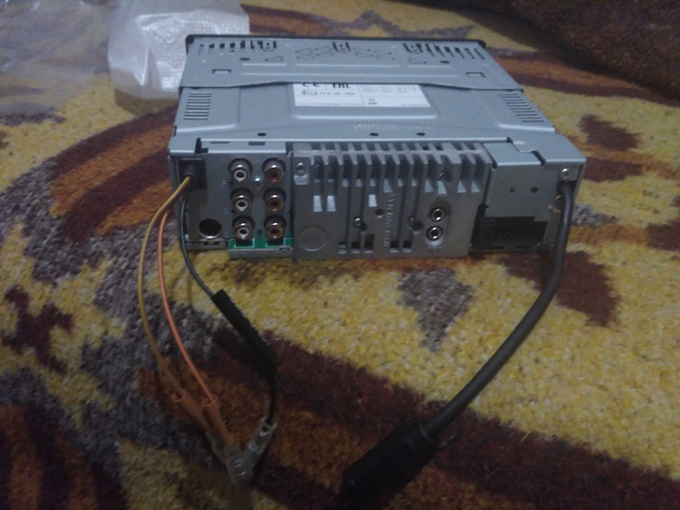 ALPINE UTE 92 BT нове ГУ 3