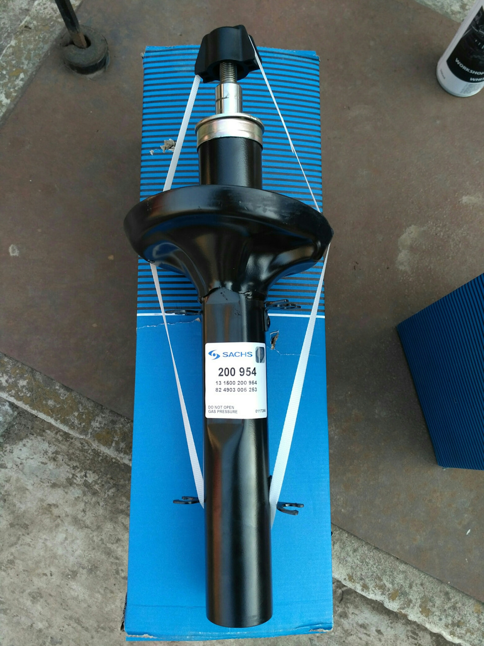 Купівля передніх амортизаторів Sachs 200954 1