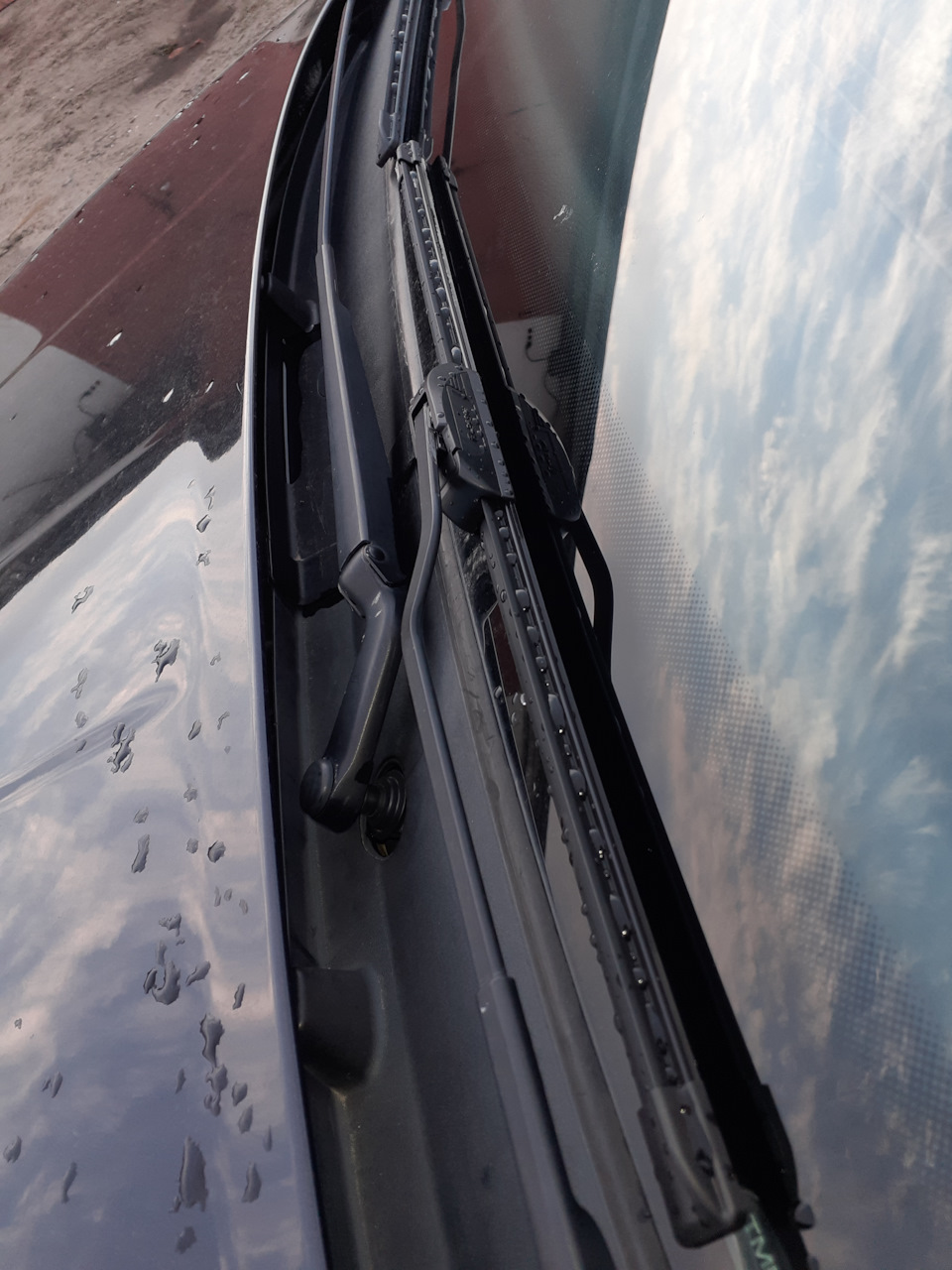 Замінив двірники на Bosch AeroTwin 5