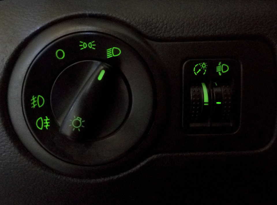 Регулятор яскравості підсвічування на Skoda Octavia Tour (1U0 941 333 D 01C) 1