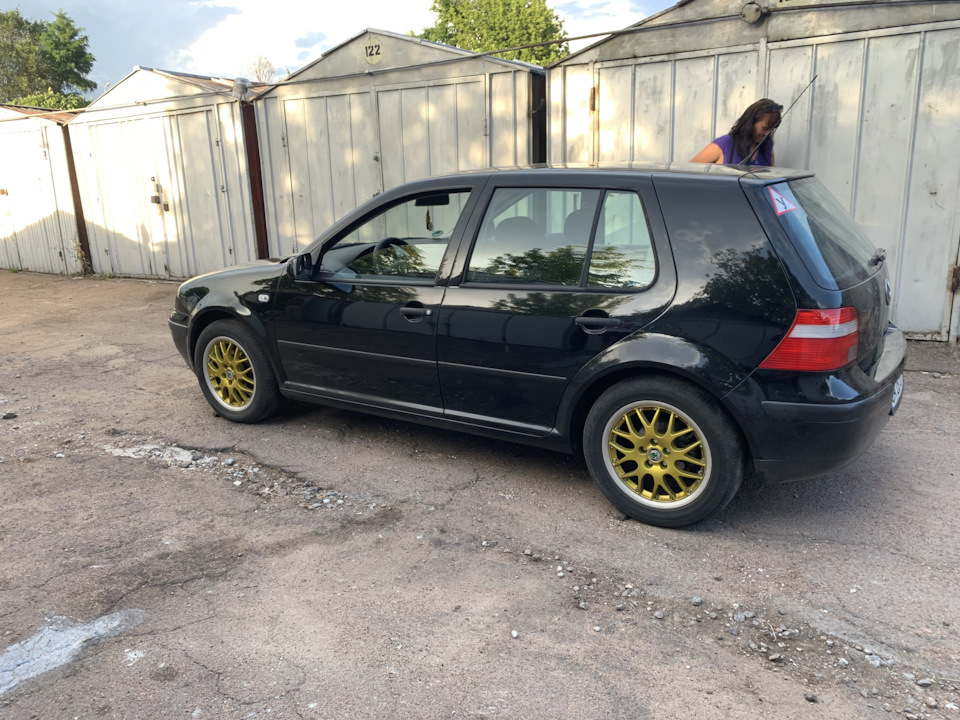 Продав літні BBS RS 2