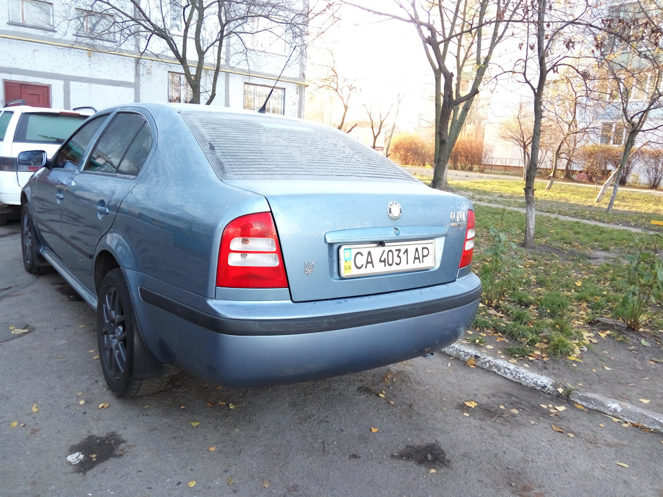 Просто фотки або перший іній)) 3