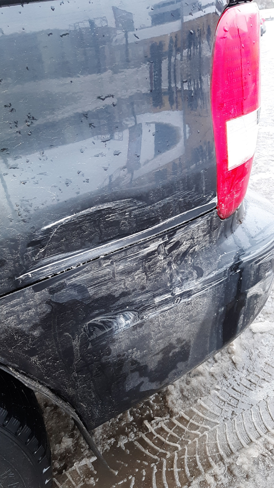 До цього призводить неуважність. ДТП 3