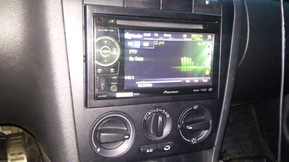 Pioneer, але тільки 2din зайняв своє місце 1