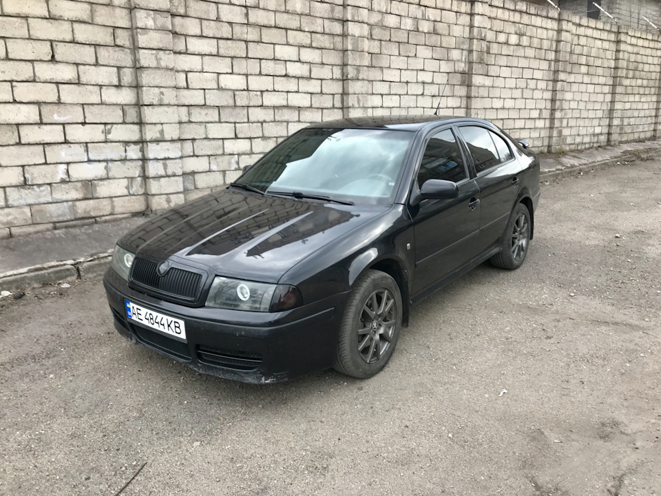 Чорні поворотники 4