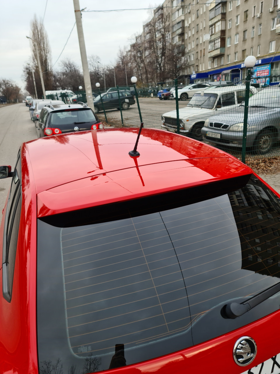 Встановлено спойлер + фото 3