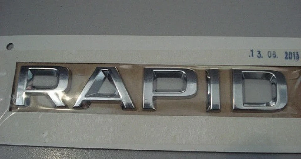 Напис Rapid на 5 дверей