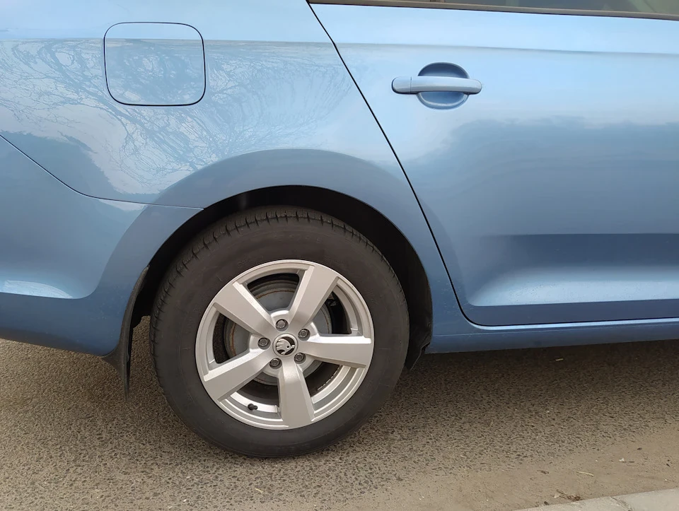 Розмірчик все 195/60 r15