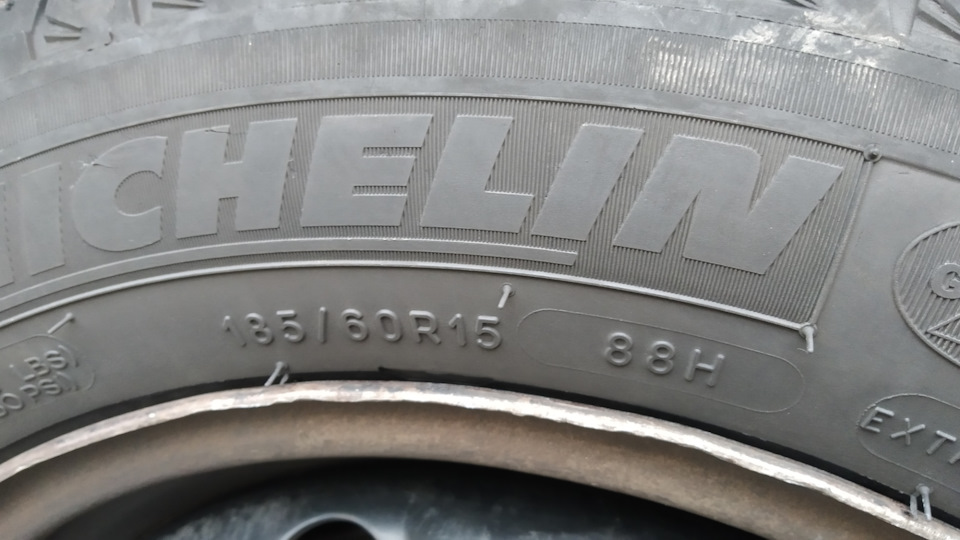 Заміна гуми на зимову Michelin X-Ice Xi3. 3