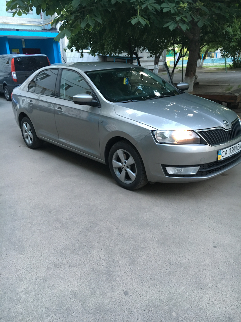Нова гума 195/55 R15 4