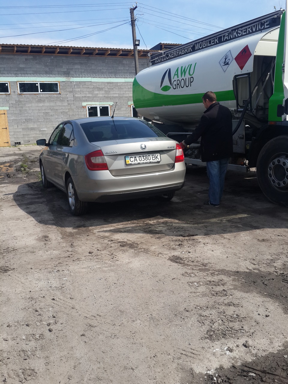 Заміна тяги стабілізатора, перехід на гуму 195/60 R15 та маленька обновка. 1