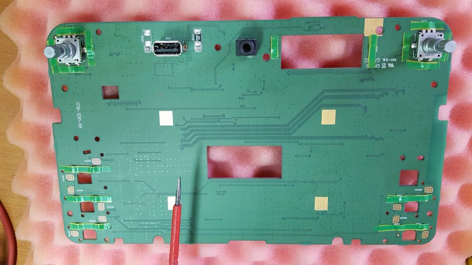 RCD 330+ у зелений колір 1