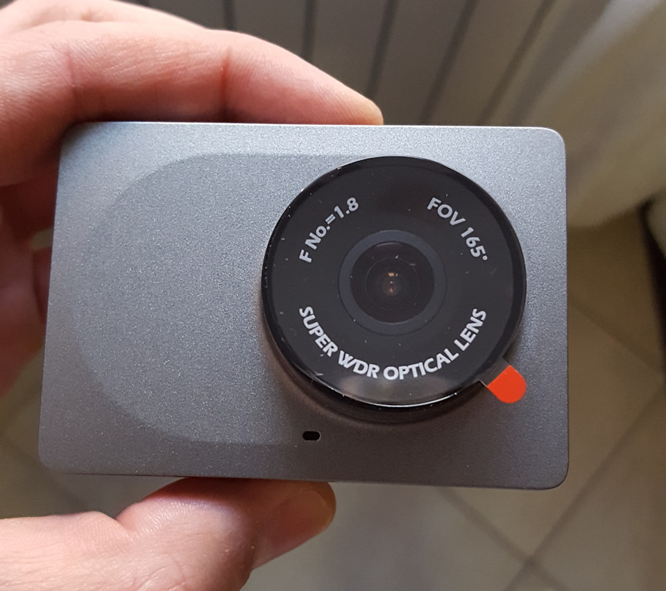 Третє око - Xiaomi Yi Car WiFi DVR 1