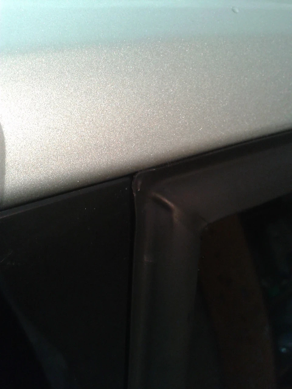 Вода в салоне Skoda Rapid