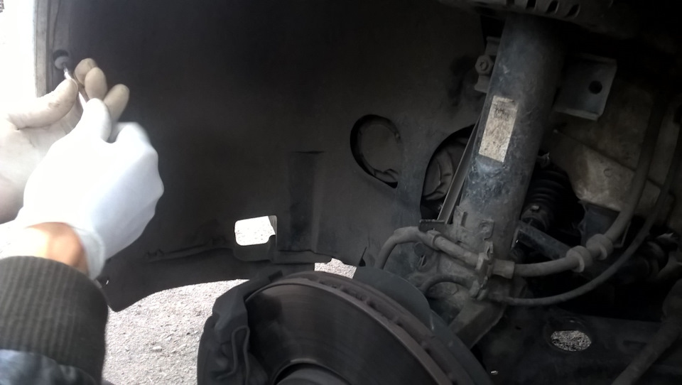 11$ або 740$? Ось у чому питання. Ремонт ЕГУР 6R0423156C TRW2 2