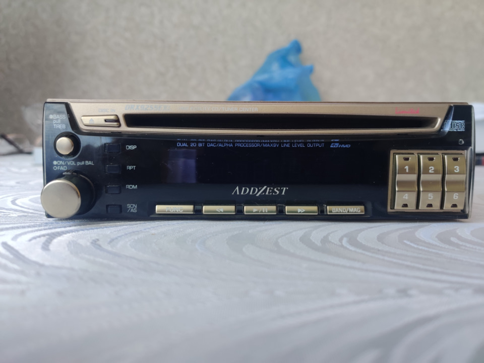 Продам магнітоли Clarion HX-D2 і Addzest 9255EXL 1