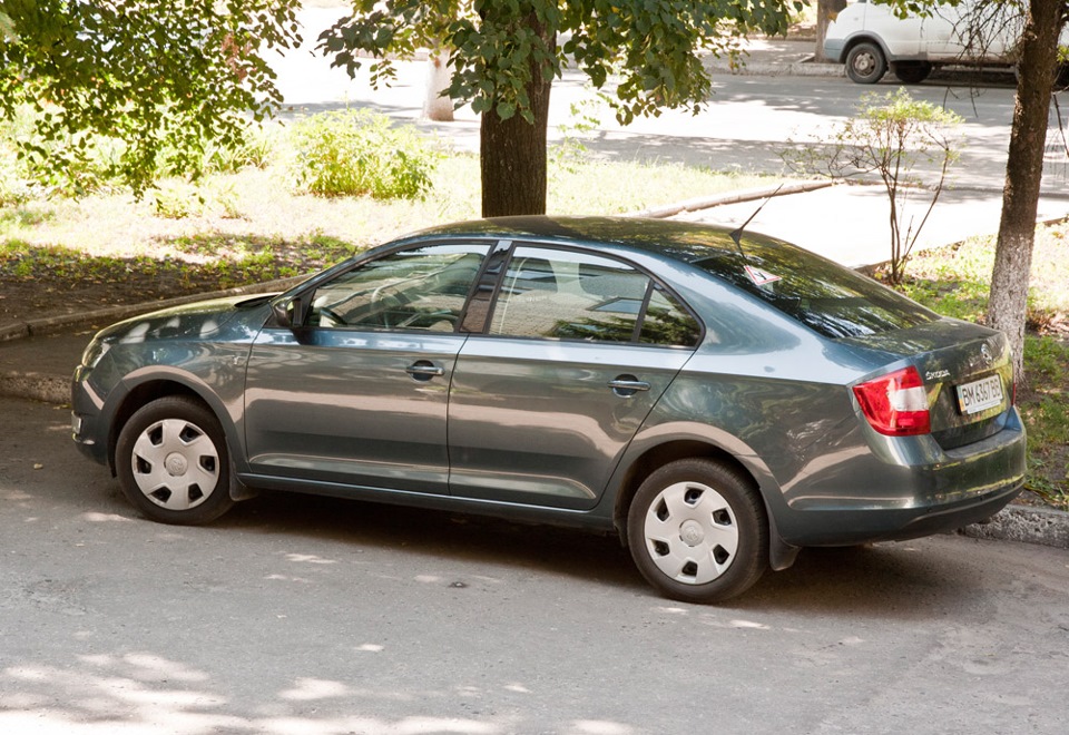 Skoda Rapid з ковпаками і без 2