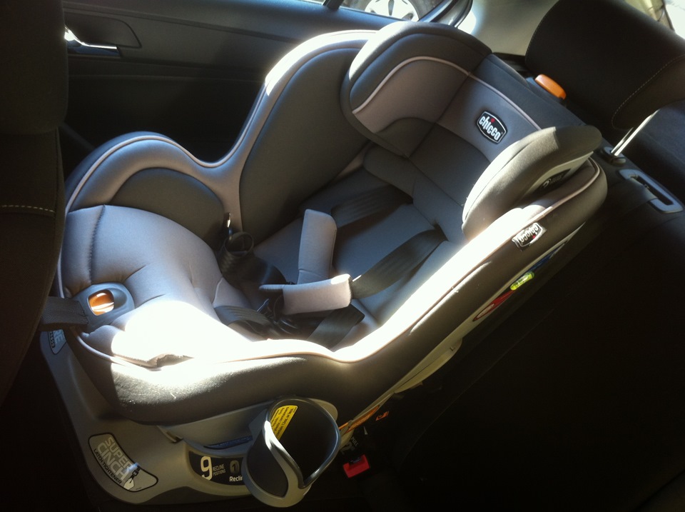 Автокрісло Chicco NextFit 4