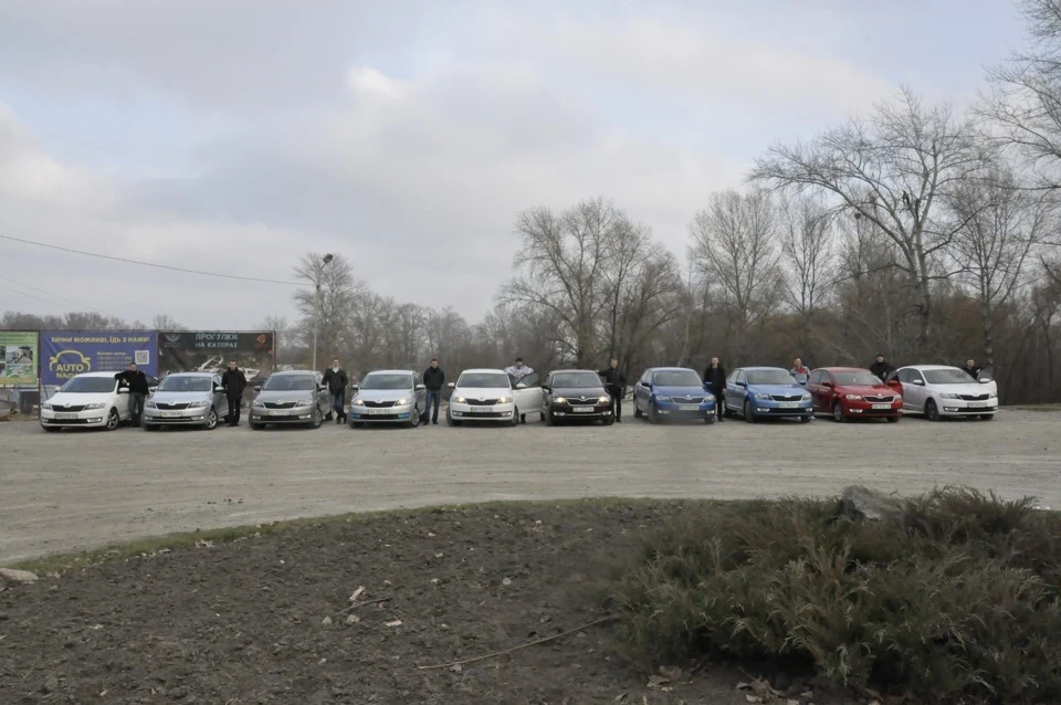 033. Організовуємо зустріч SKODA RAPID Київ 05.04.2015