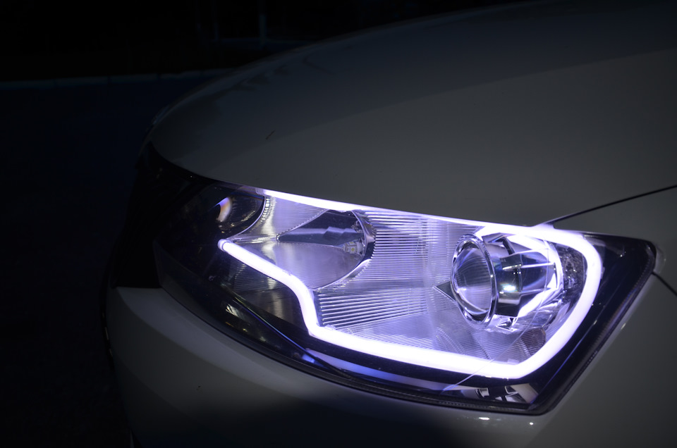 54… LED-ходові вогні у фари 1