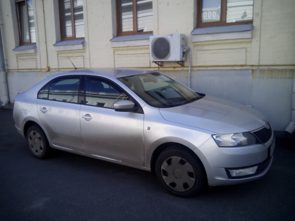 Лобові скла на Skoda Rapid 5d 2012 (+OT) — HEKO 4