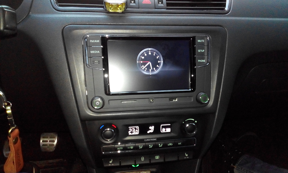 Встановив RCD330 desay 3