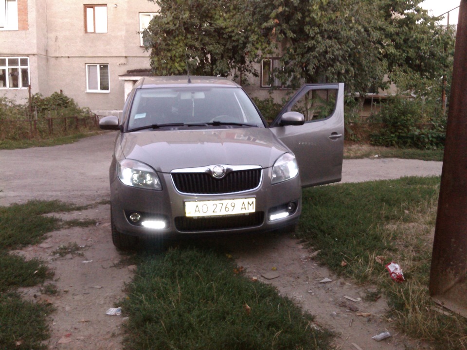 ФОТО БІЛЯ ГАРАЖА 3