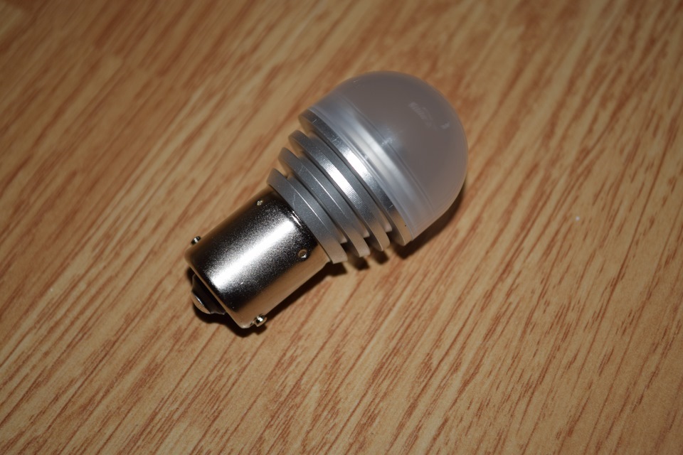 Світлодіоди Osram P21W 4