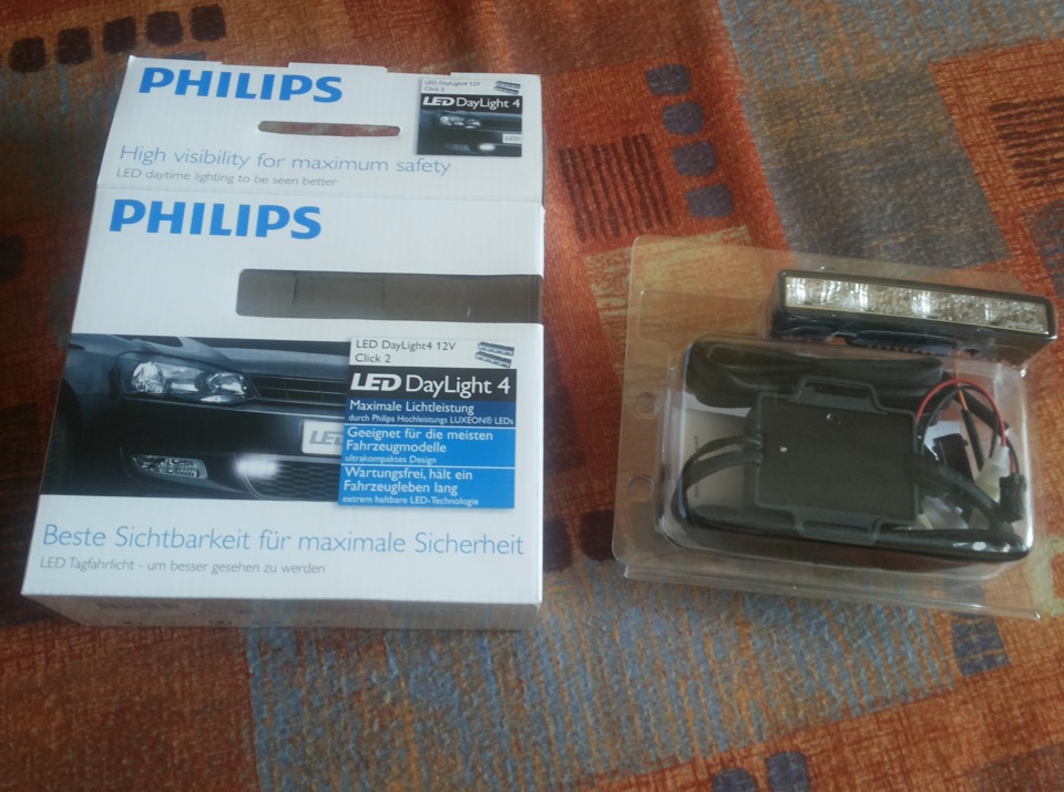 ДХО Philips (DRL) на Roomster 1