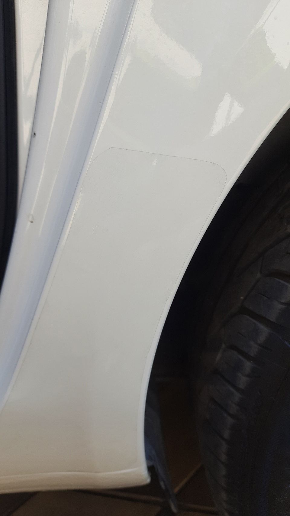 Трохи вінілу після фарбування авто 5