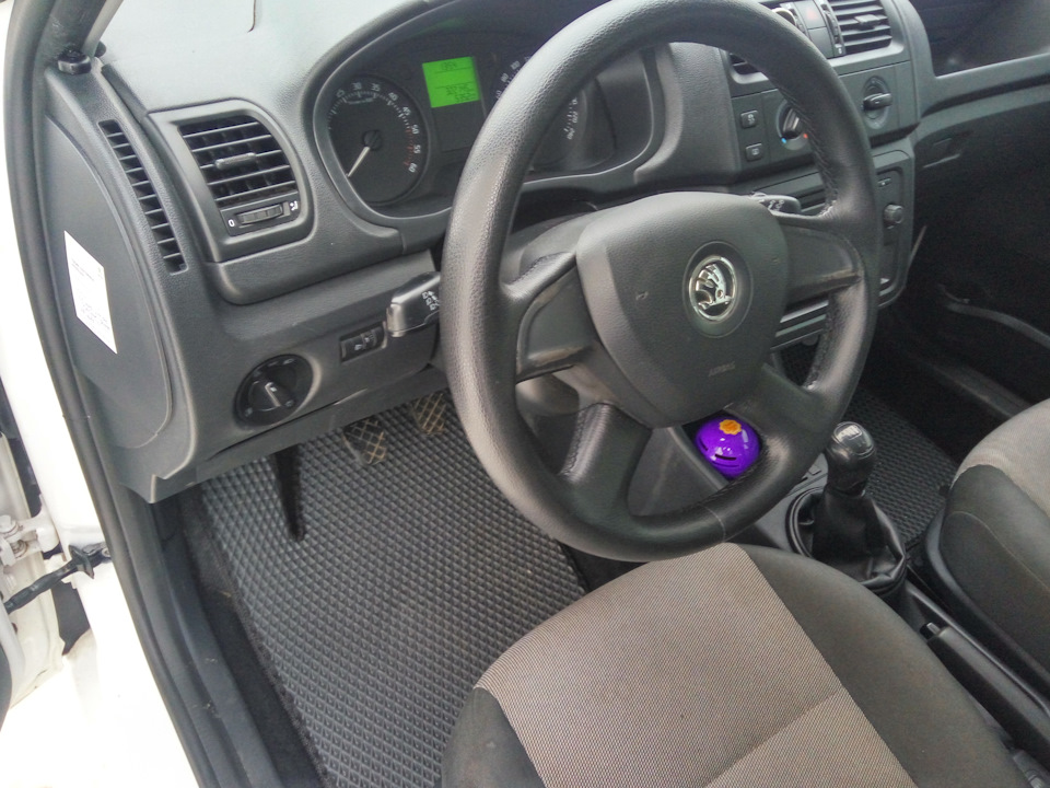 Ева килимки для Skoda Roomster 4