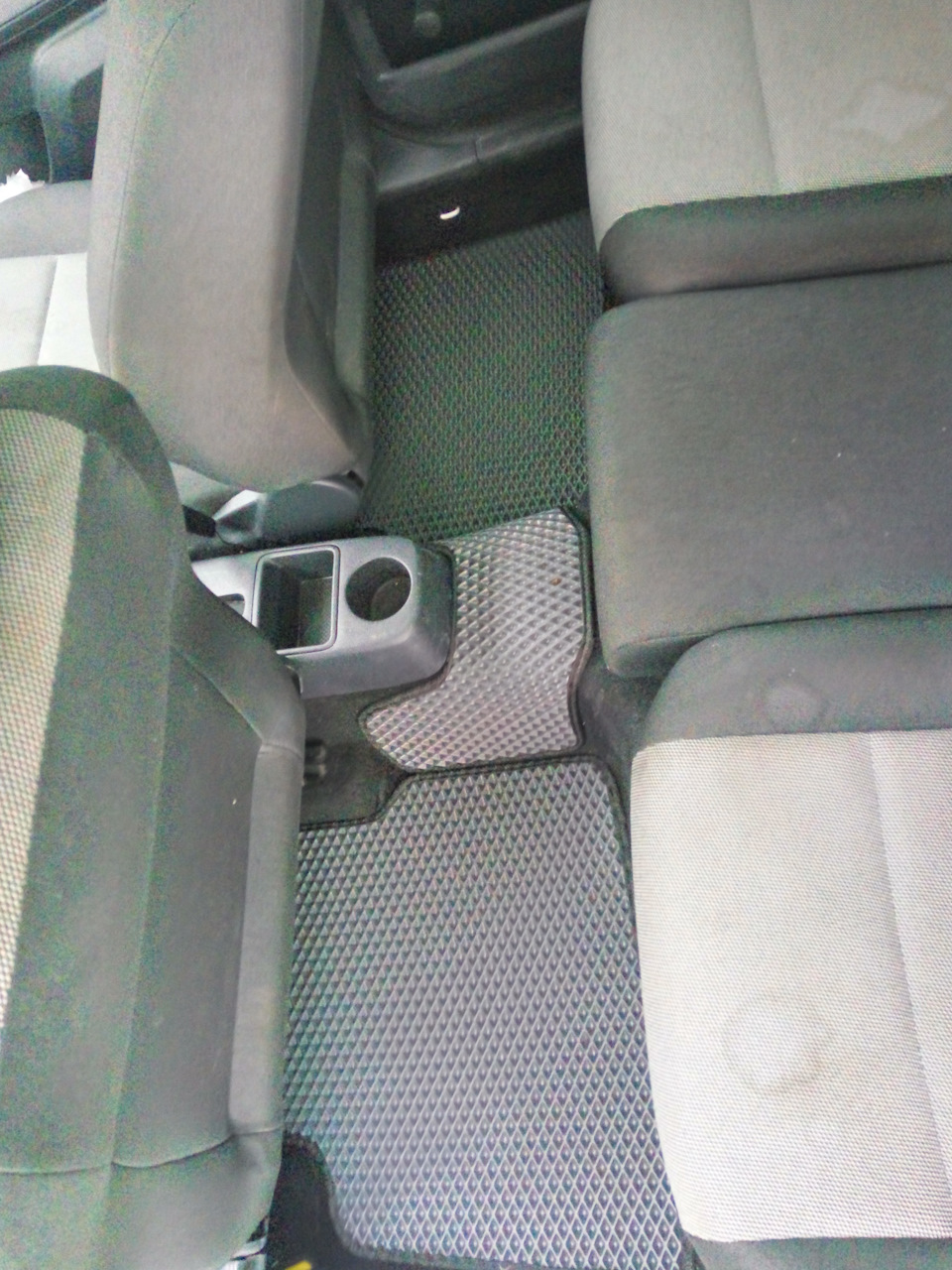 Ева килимки для Skoda Roomster 3