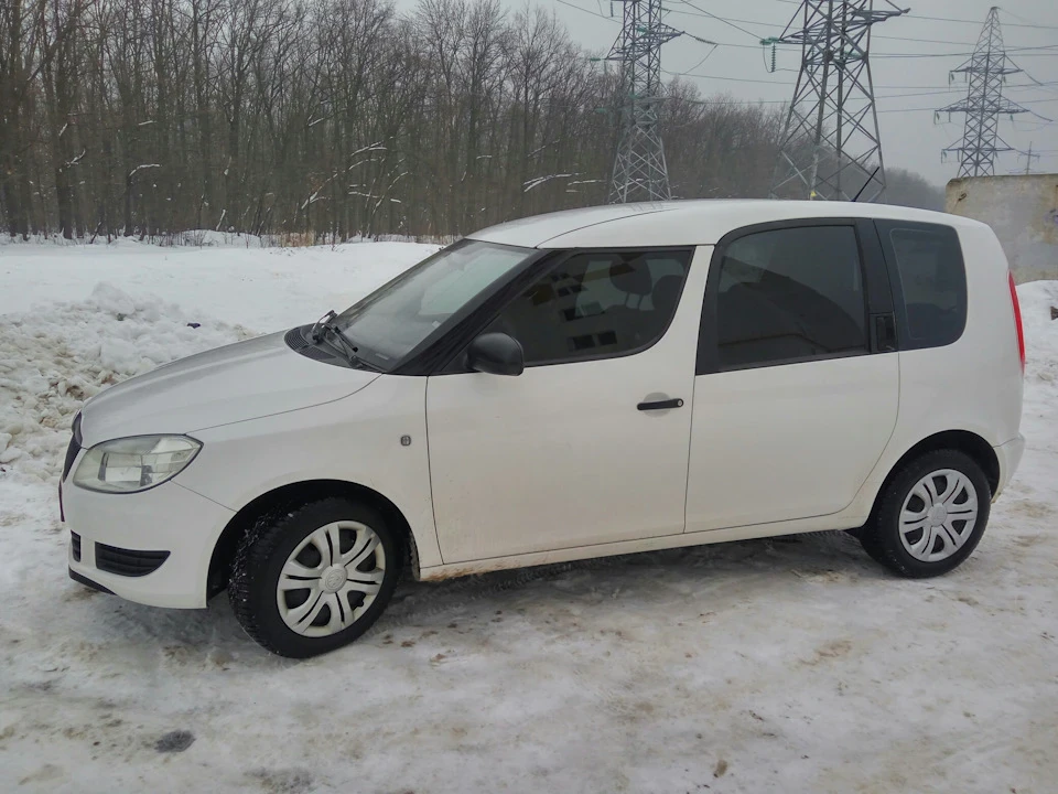 Тонування скла Llumar Skoda Roomster