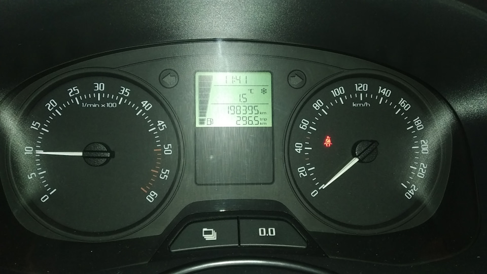 Блок Bosch ESP8.2i - активація HHC, XDS та TPMS без кнопки SET ... 1