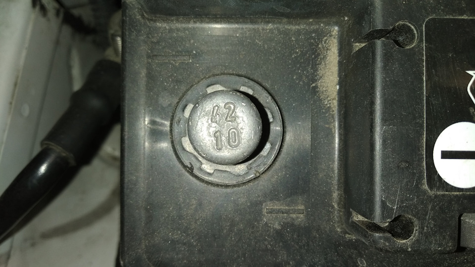 Перевірка струму витоку + акумулятор Bosch S5 Silver Plus 63Ah 610A… 3