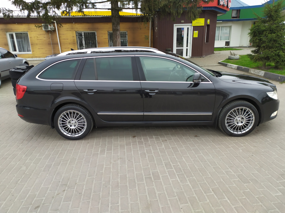 Встановлення літніх коліс AEZ Valencia 3