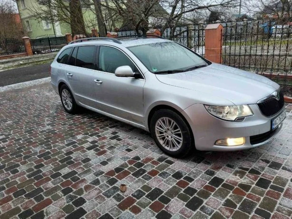 Диски від Mercedes на Skoda Superb